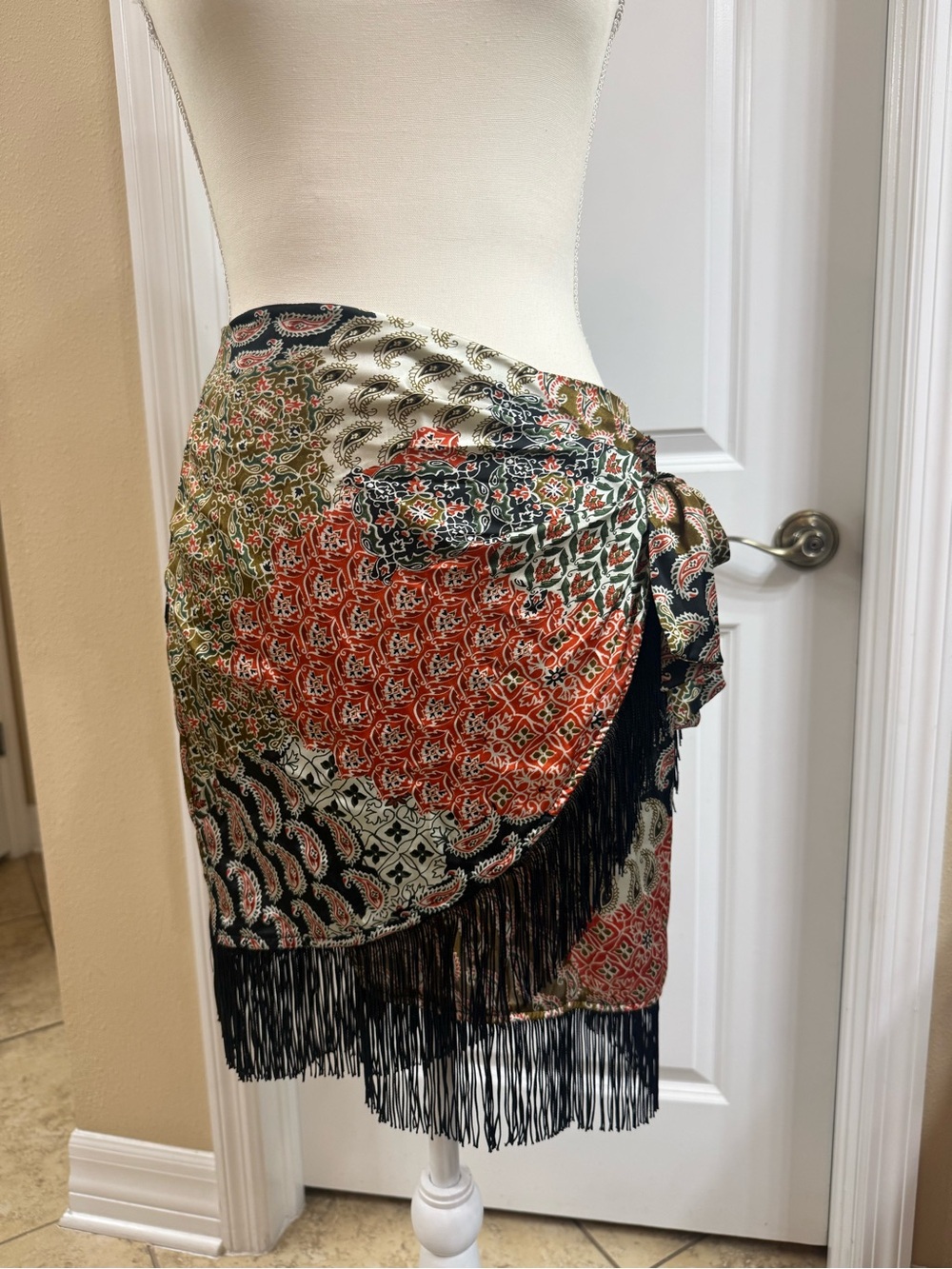 Zara Printed Fringe Swim Sarong in Black, Red, Green